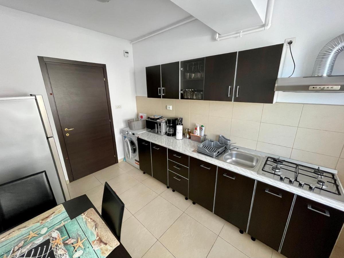 Alcomar Apartment - Summerland Мамая Екстериор снимка