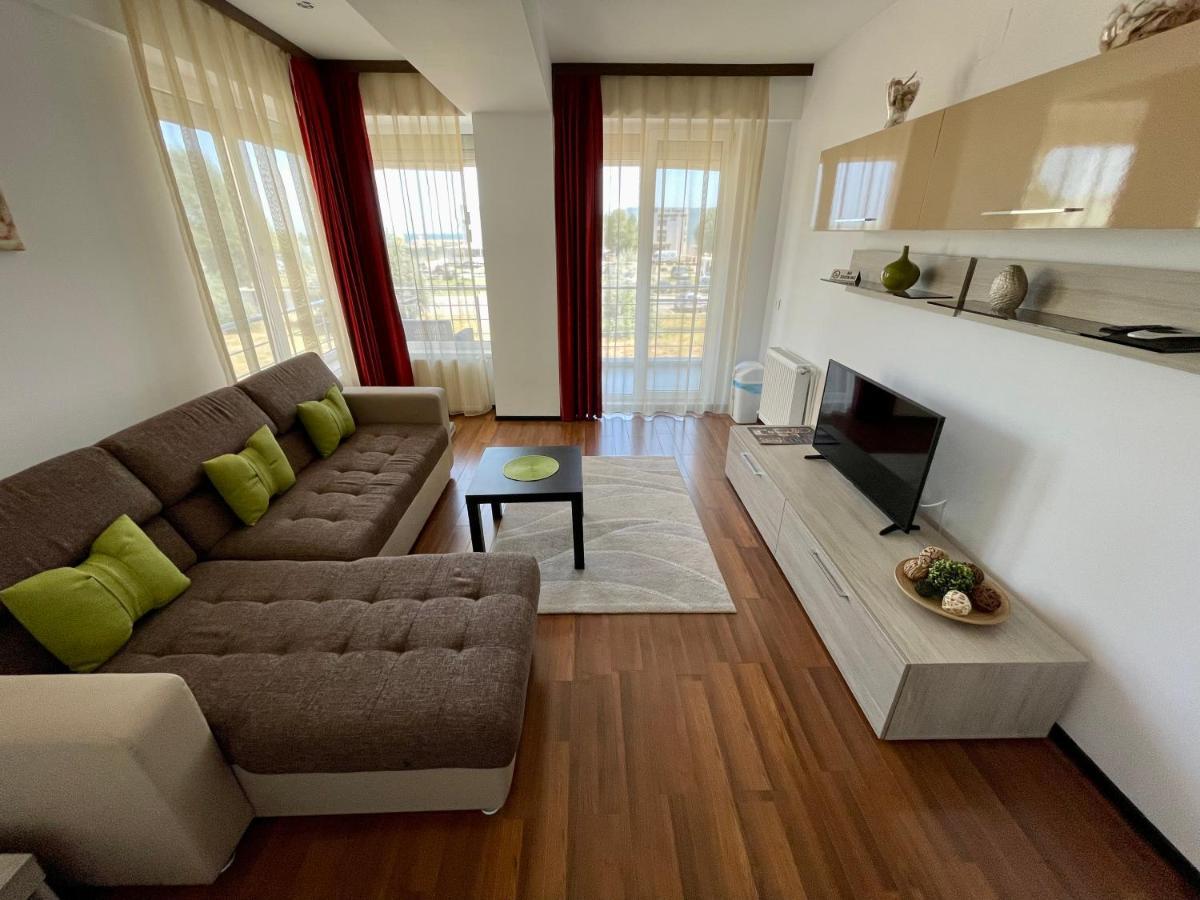Alcomar Apartment - Summerland Мамая Екстериор снимка