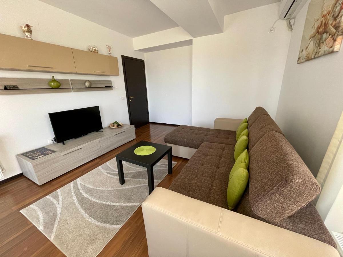 Alcomar Apartment - Summerland Мамая Екстериор снимка