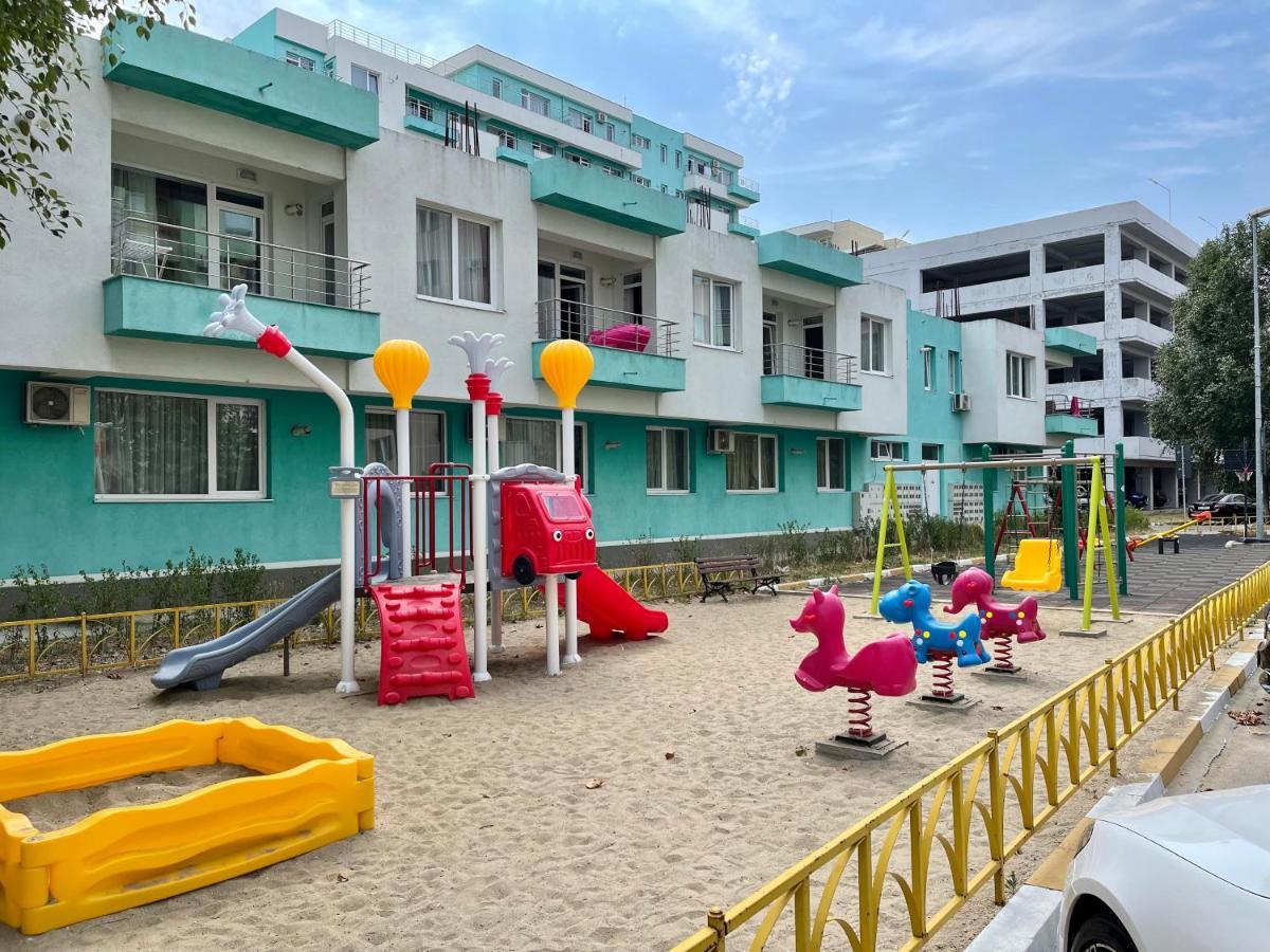 Alcomar Apartment - Summerland Мамая Екстериор снимка